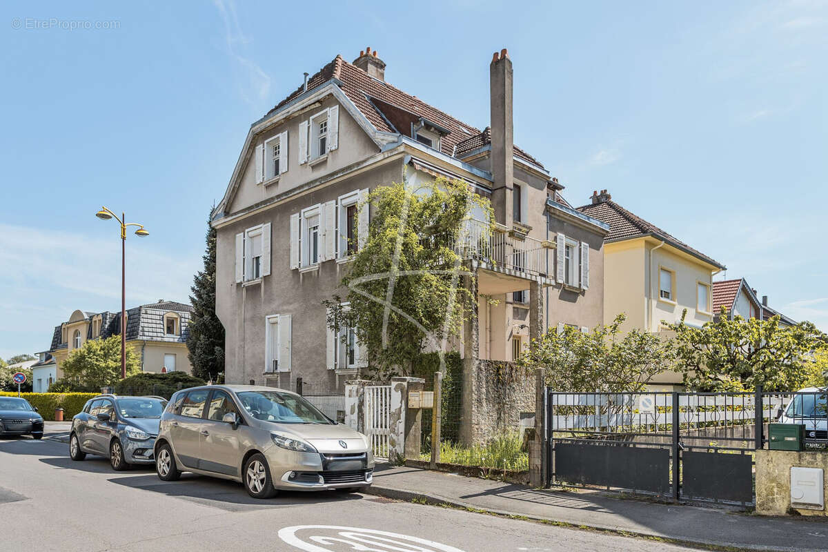 Maison à LONGEVILLE-LES-METZ