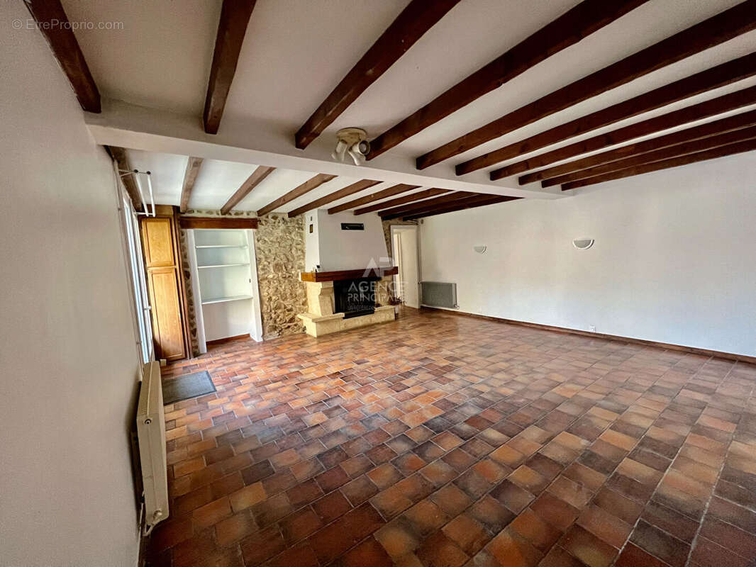 Maison à ENNERY