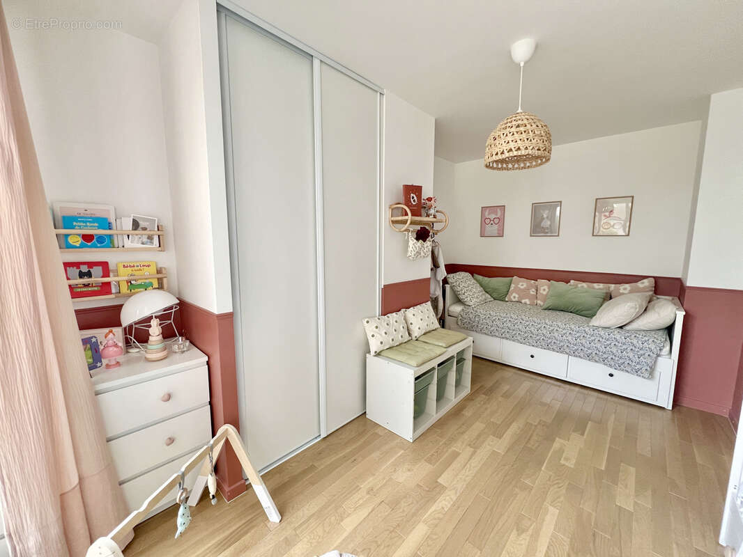 Appartement à SAINT-MAUR-DES-FOSSES