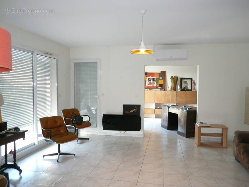 Appartement à COGNAC