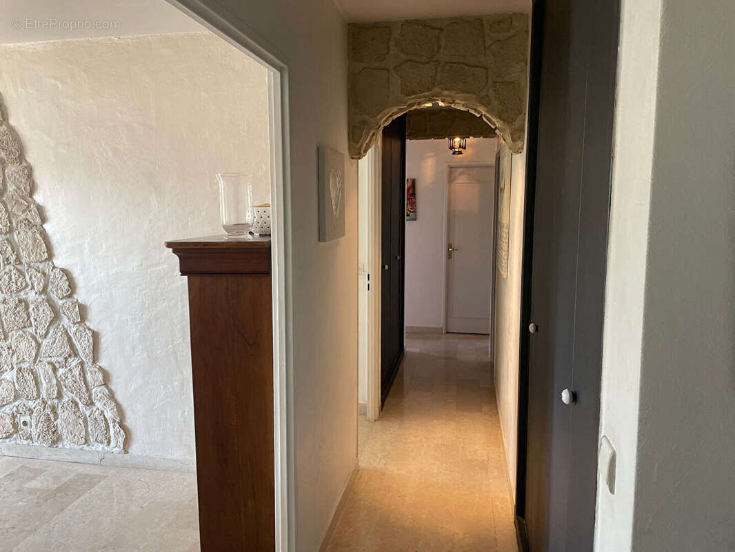 Appartement à MARSEILLE-13E