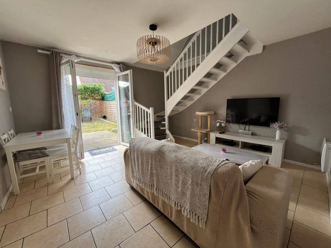 Maison à BEAUVAIS