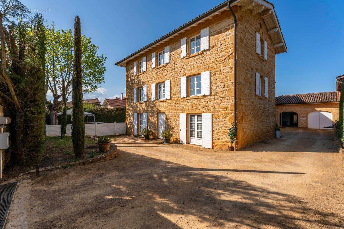 Maison à SAINT-GERMAIN-SUR-L&#039;ARBRESLE