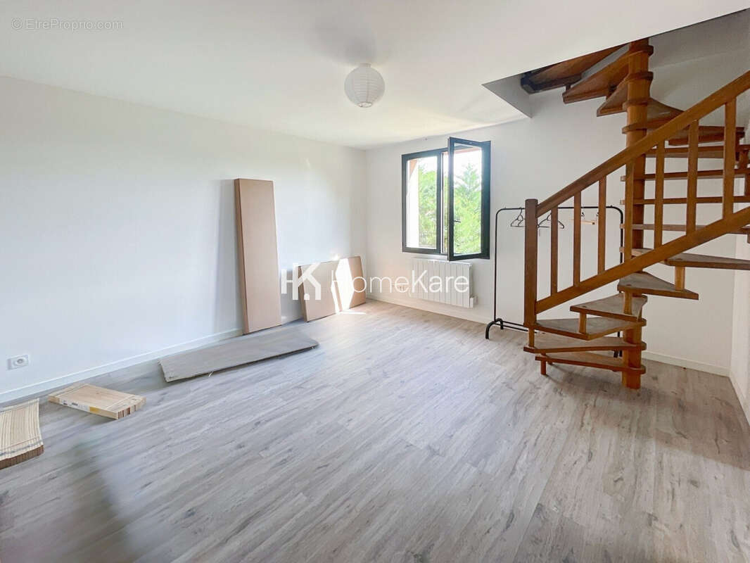 Appartement à PESSAC
