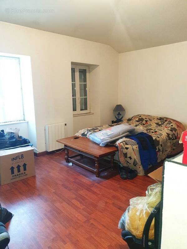 Appartement à BURIE