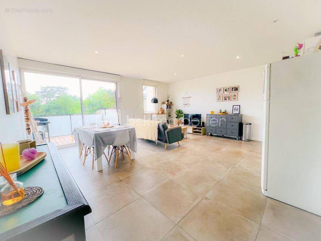 Appartement à CRAPONNE