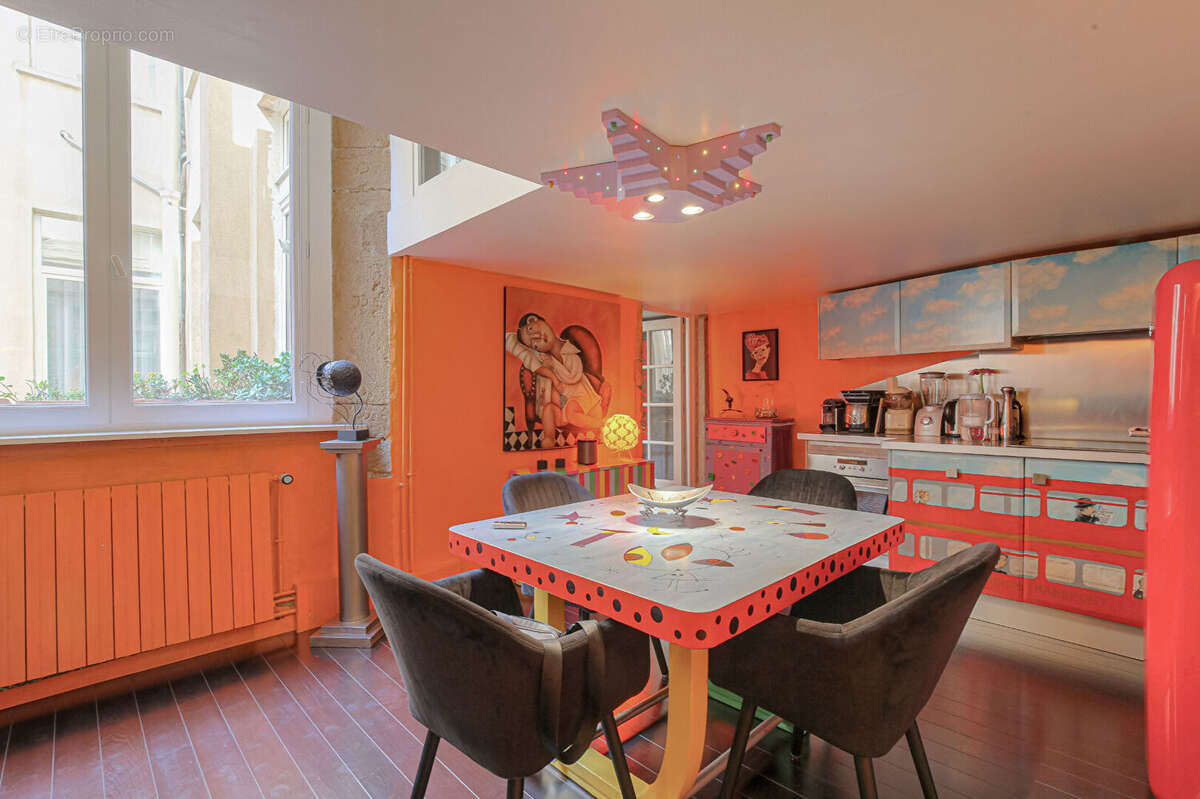 Appartement à LYON-1E