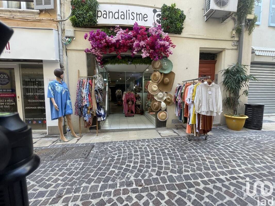 Photo 1 - Commerce à LA CIOTAT