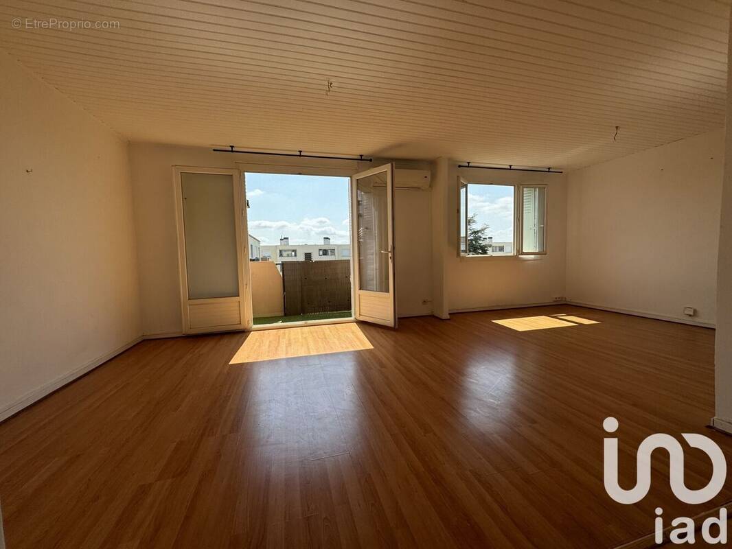 Photo 1 - Appartement à NIMES
