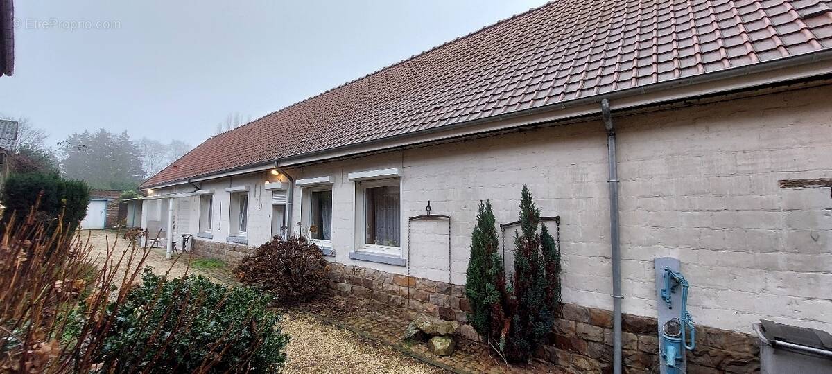 Maison à ESTREE-CAUCHY