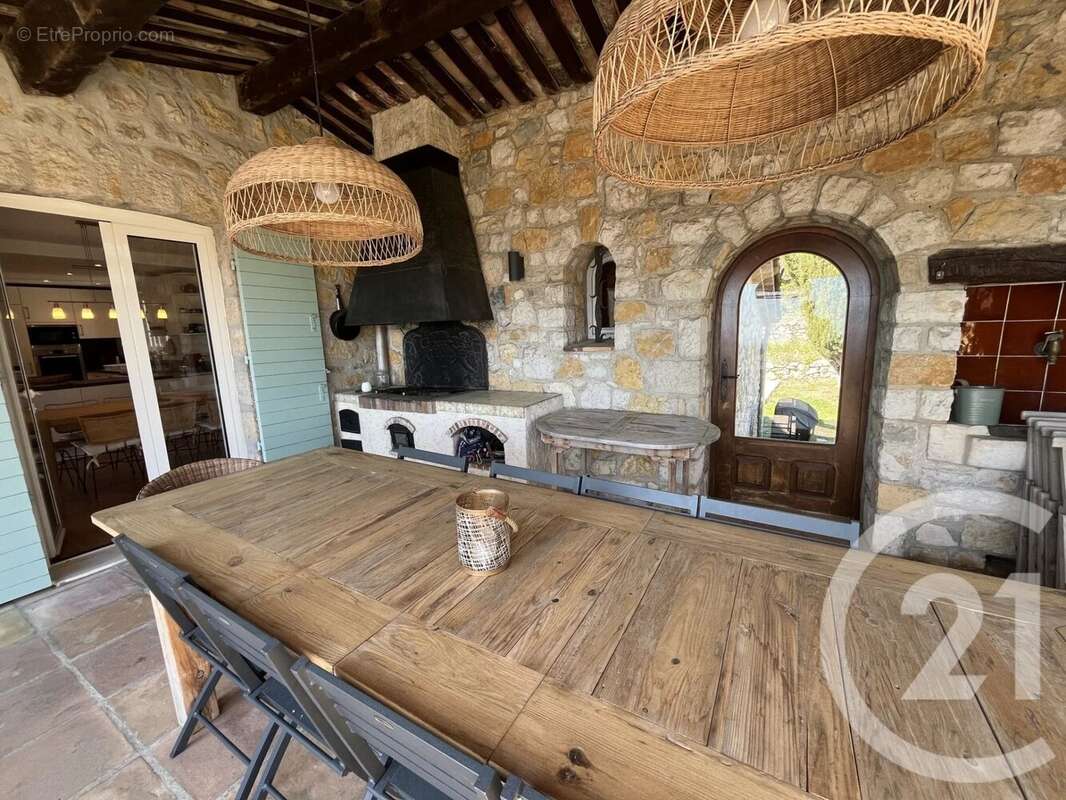 Maison à LE ROURET