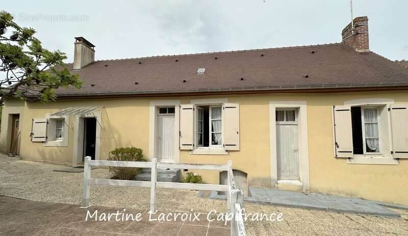 Maison à LA FERTE-BERNARD