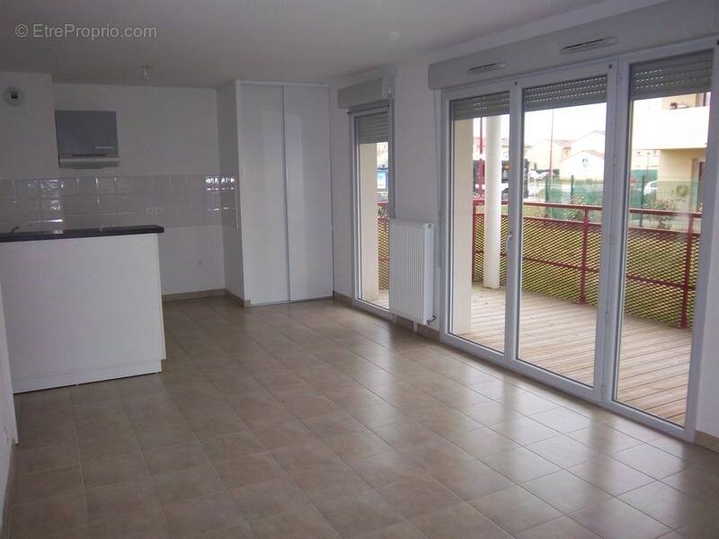 Appartement à FROUZINS