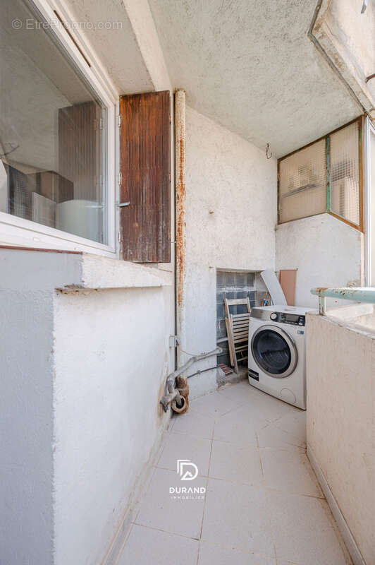 Appartement à MARSEILLE-5E