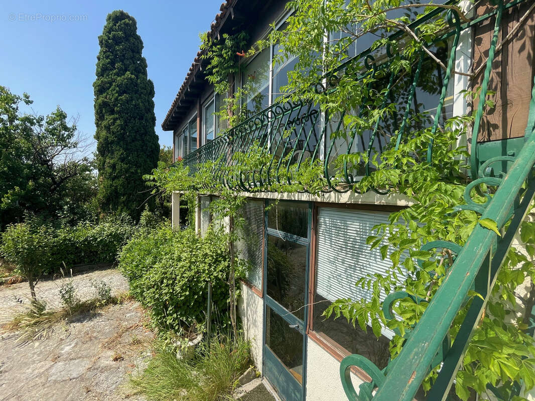 Maison à LAVERUNE