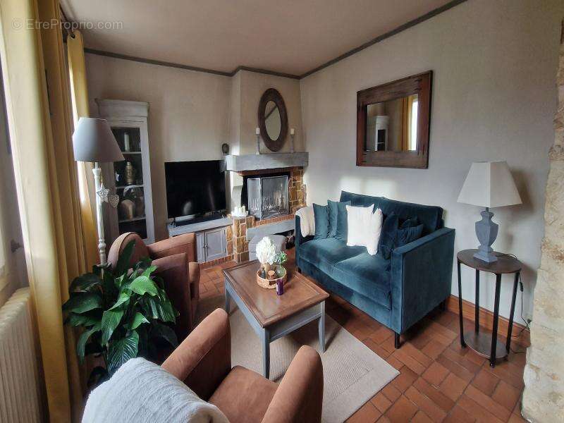 Appartement à PLAILLY