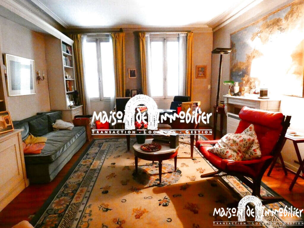 Appartement à COGNAC