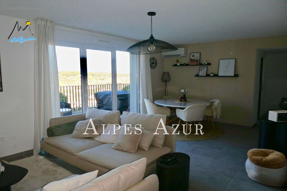 Appartement à VENCE
