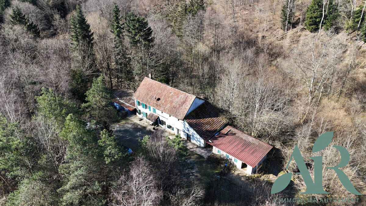 Maison à PROVENCHERES-SUR-FAVE