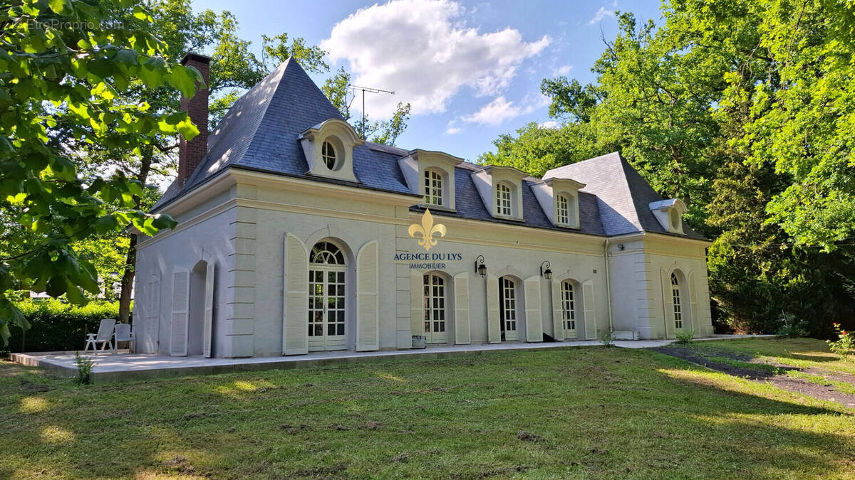 Maison à LAMORLAYE