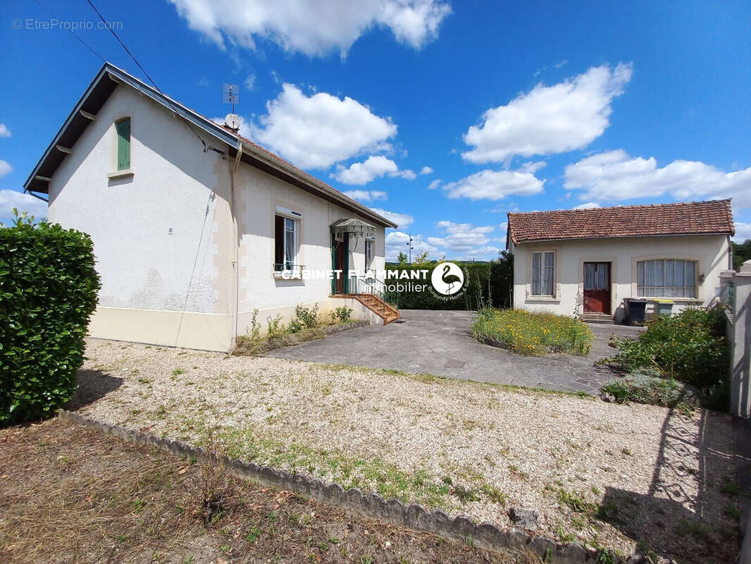 Maison à VENAREY-LES-LAUMES