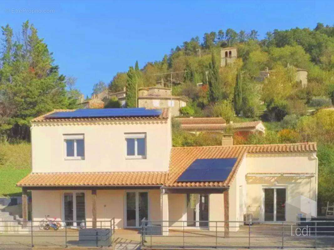 Maison à LA BATIE-ROLLAND