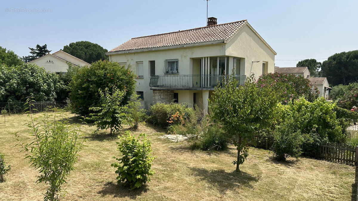 Maison à SAINT-PRIVAT-DES-VIEUX