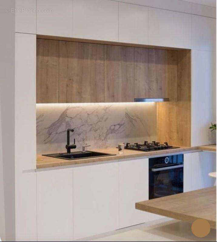 Appartement à LYON-8E