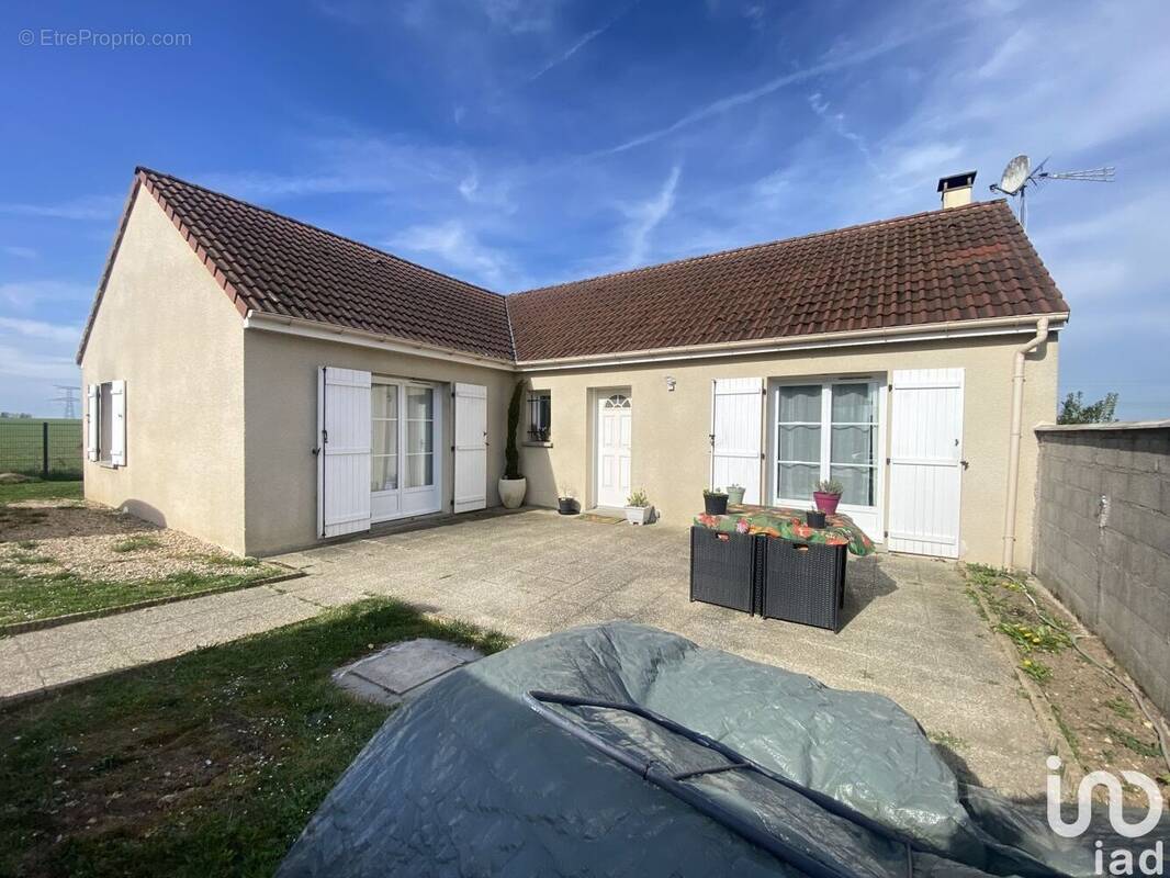 Photo 1 - Maison à MALESHERBES
