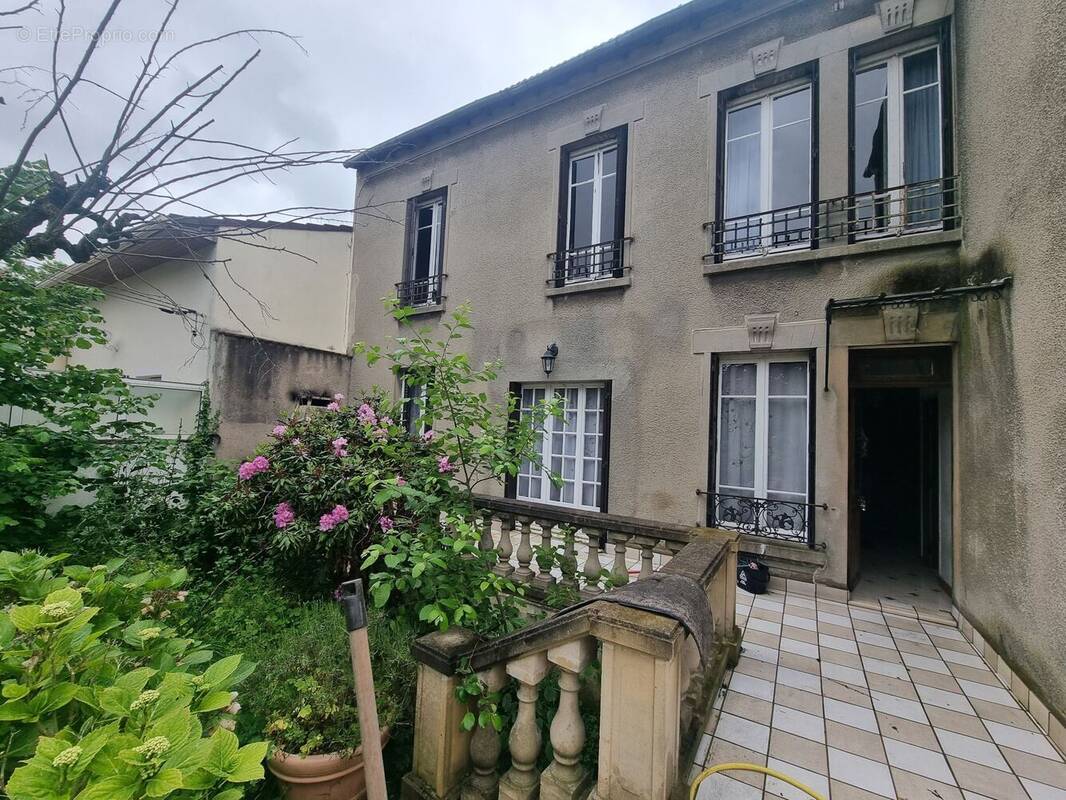 Maison à STAINS