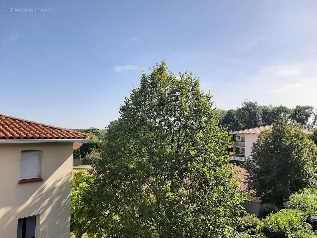 Appartement à POMPERTUZAT