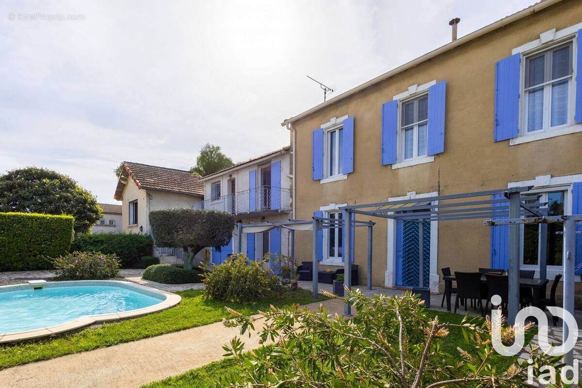 Photo 1 - Maison à ARLES