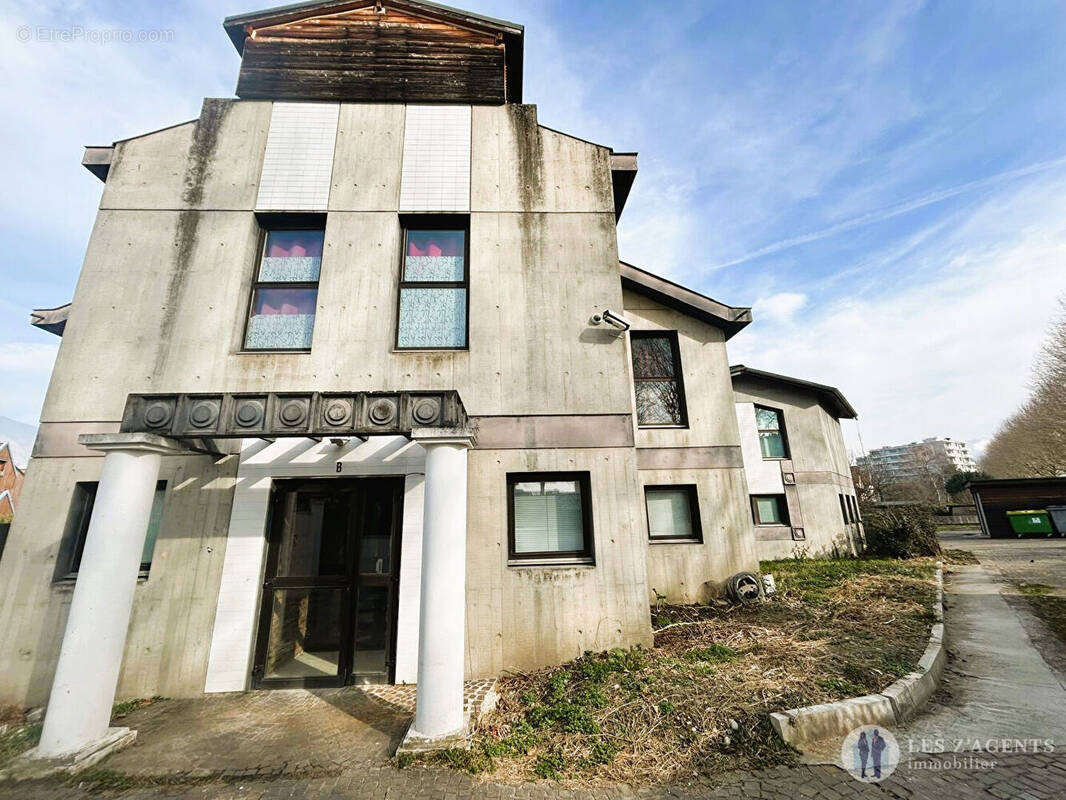Appartement à SAINT-MARTIN-D&#039;HERES