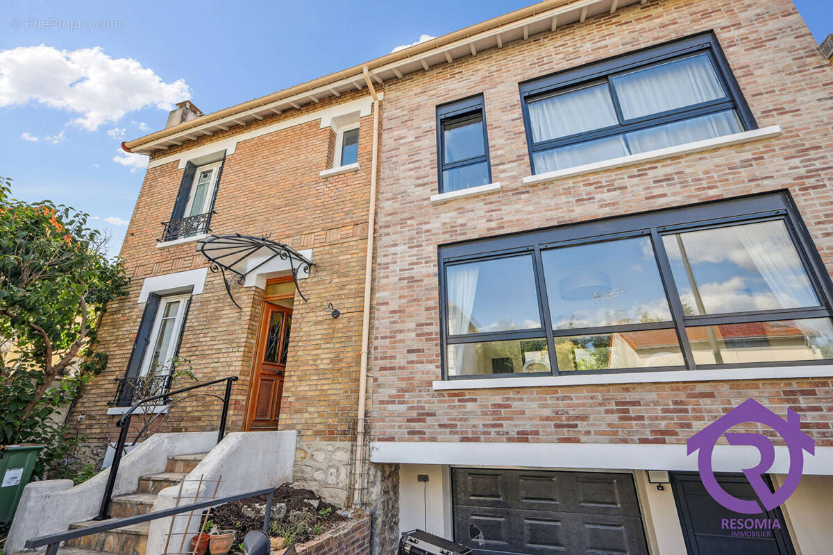 Maison à CHATILLON