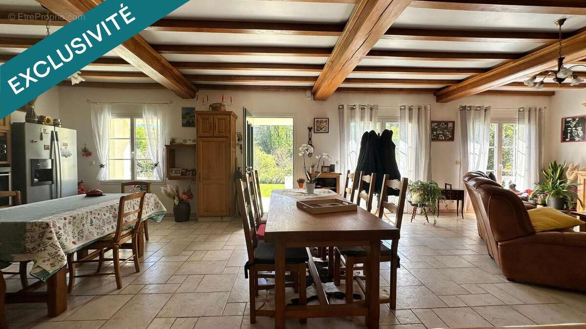 Photo 5 - Maison à SAINT-SAUVANT