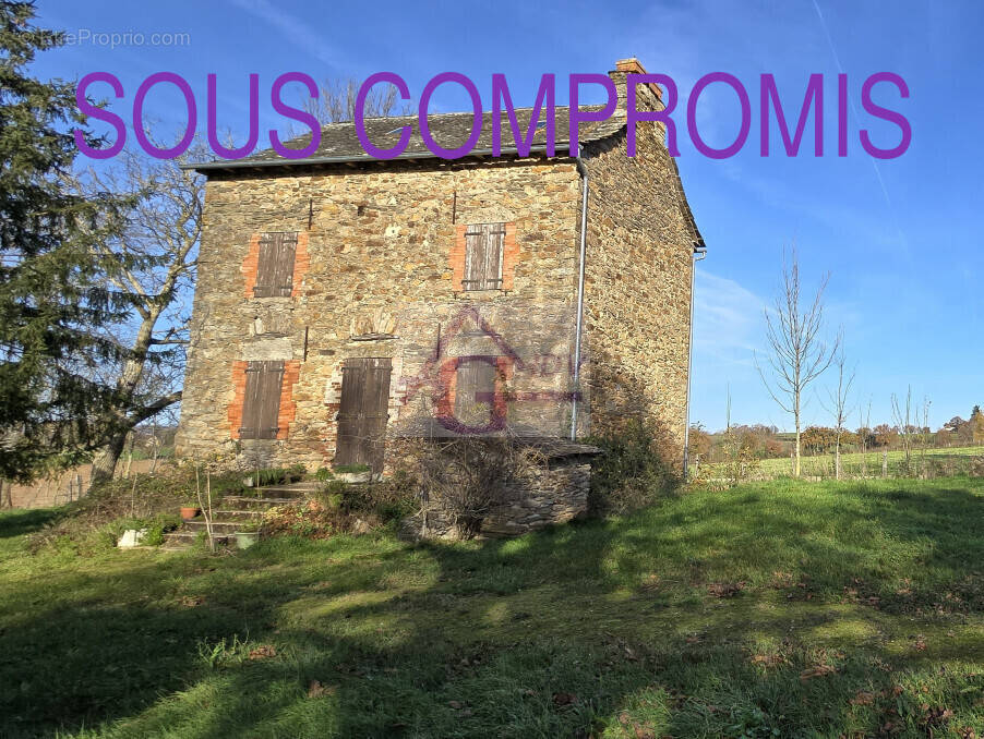 Maison à CENTRES