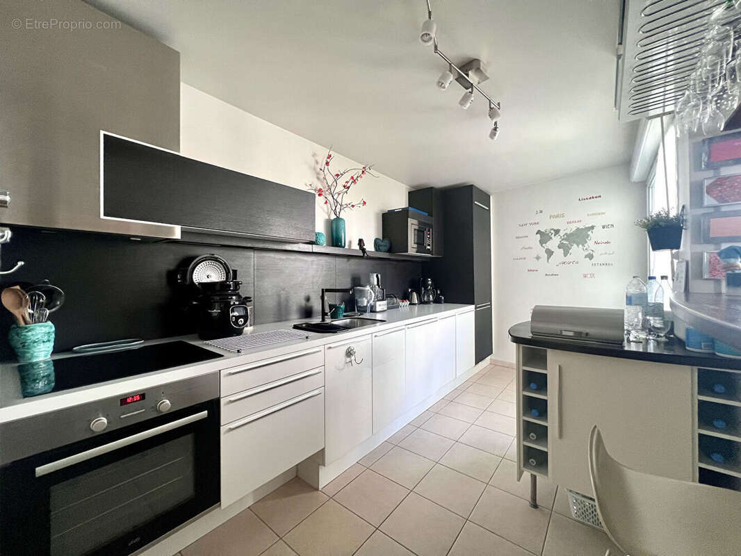 Appartement à SURESNES