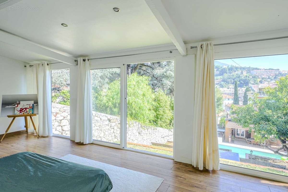Maison à MENTON