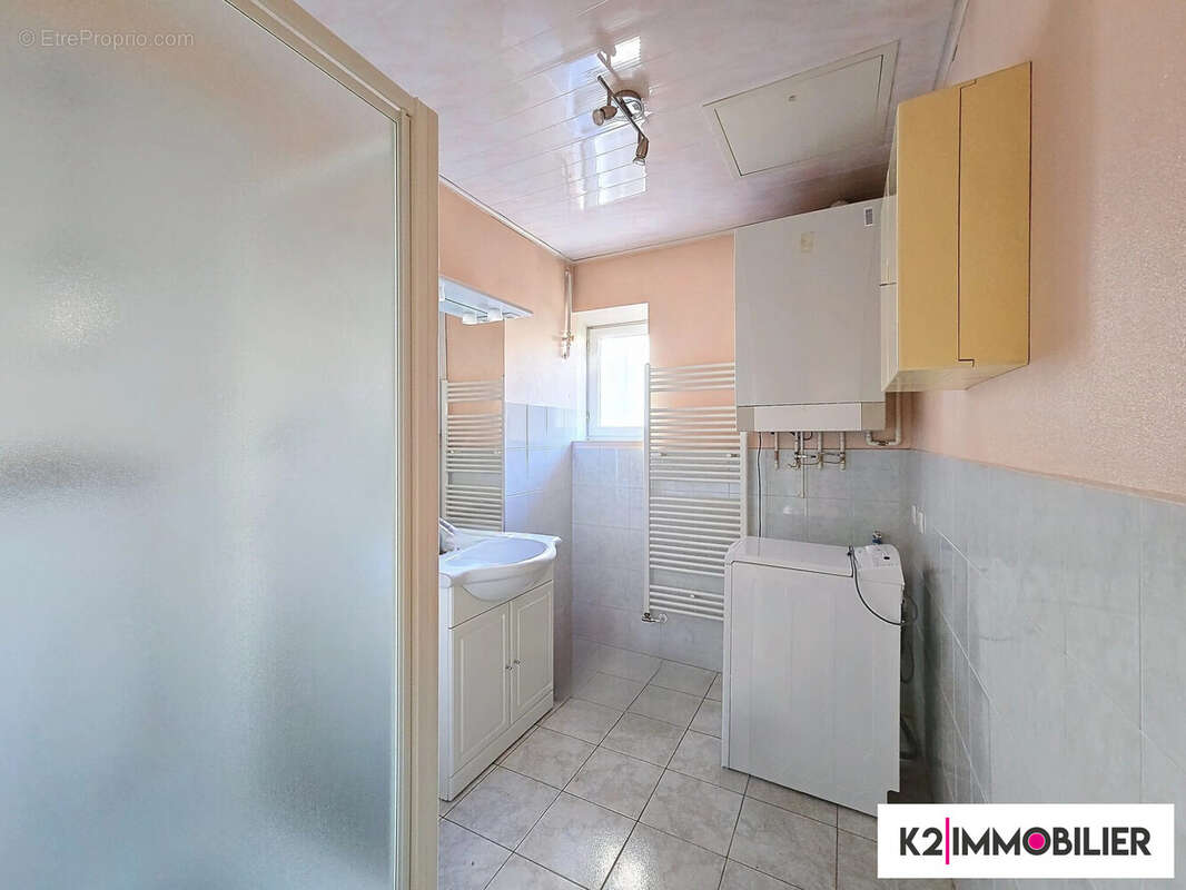 Appartement à PRIVAS