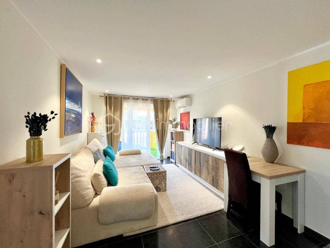 Appartement à LE CANNET