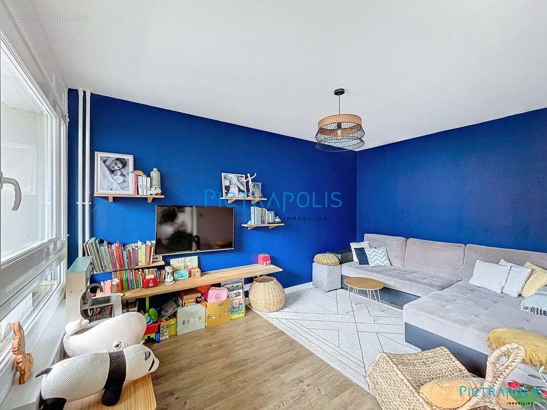 Appartement à OULLINS