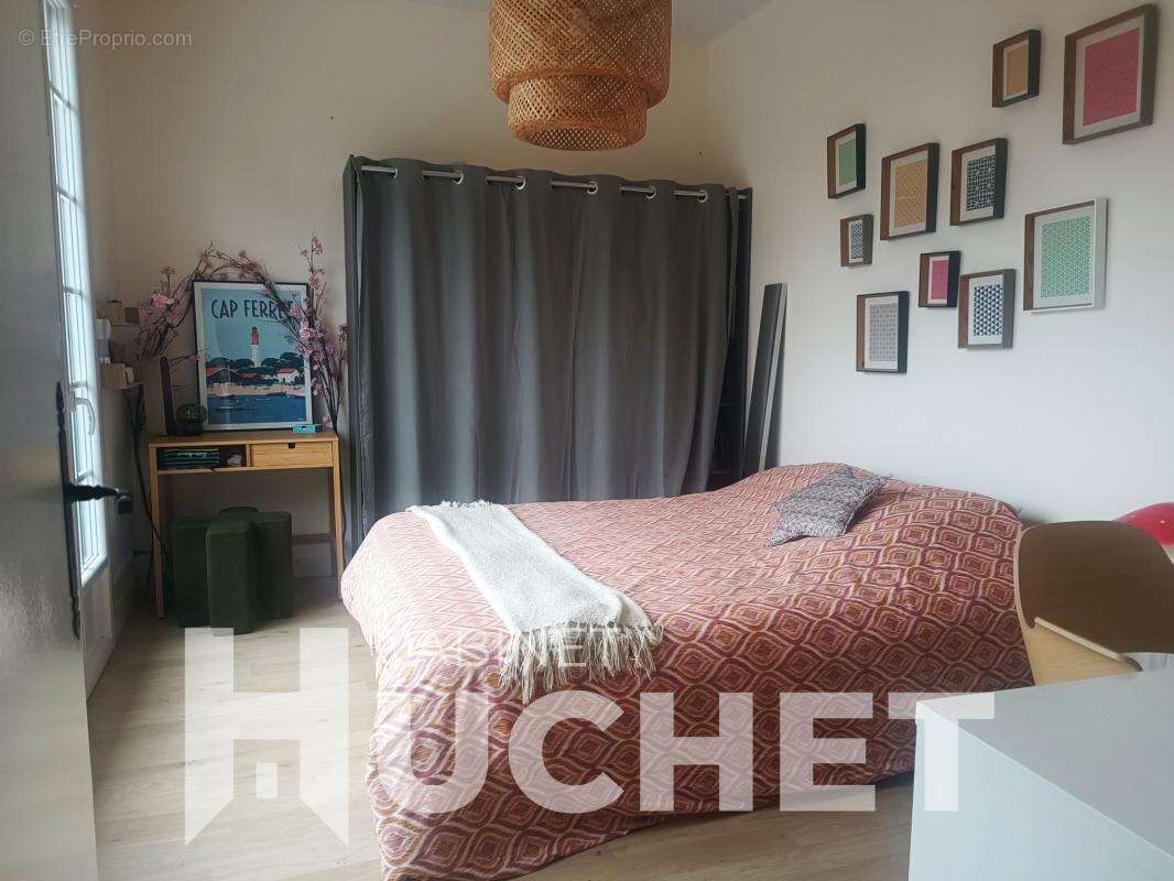 Appartement à EVRECY