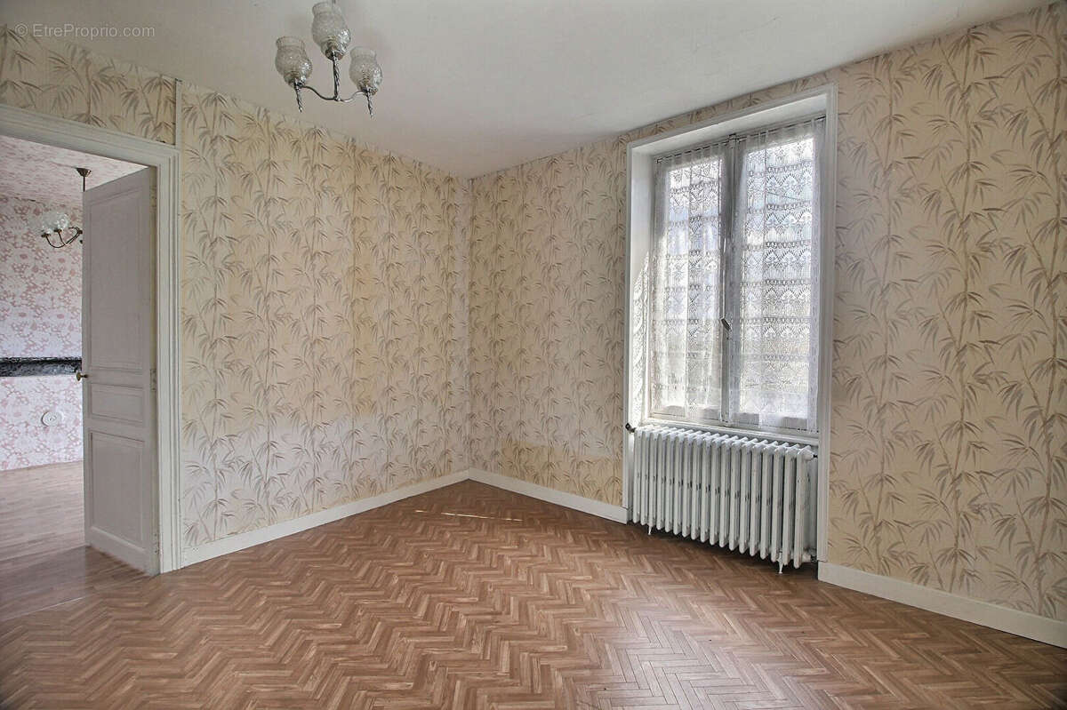 Maison à CLERMONT-FERRAND