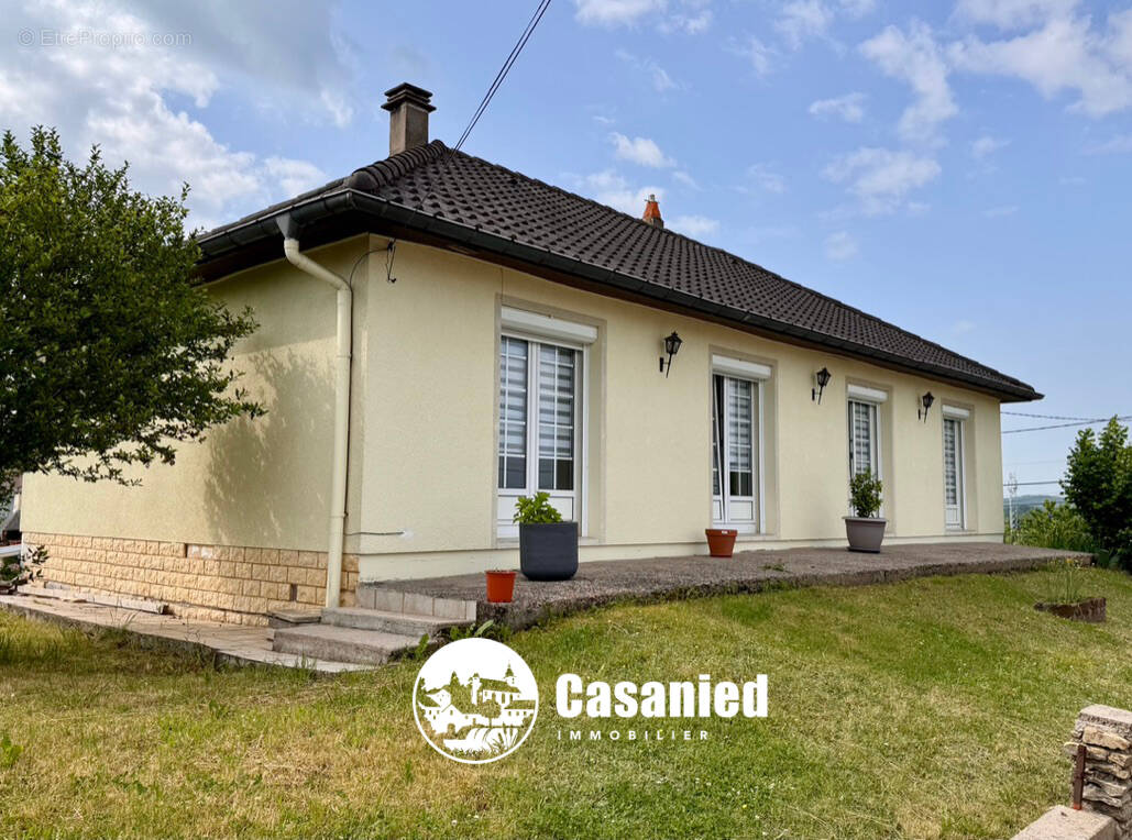 Maison à BOUZONVILLE