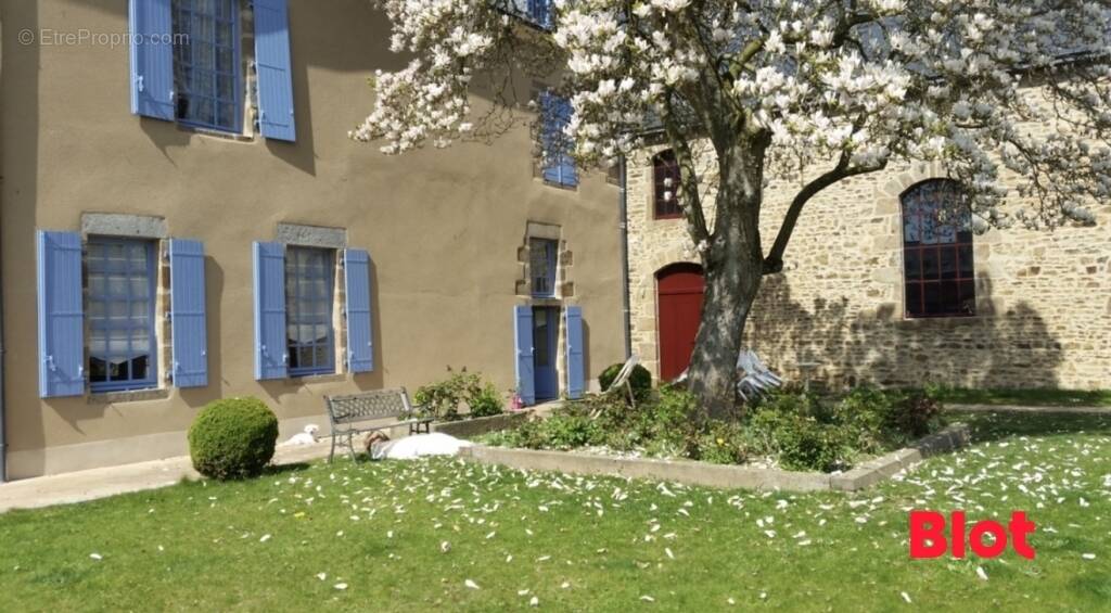 Maison à ERNEE