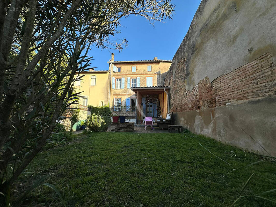 Maison à RABASTENS