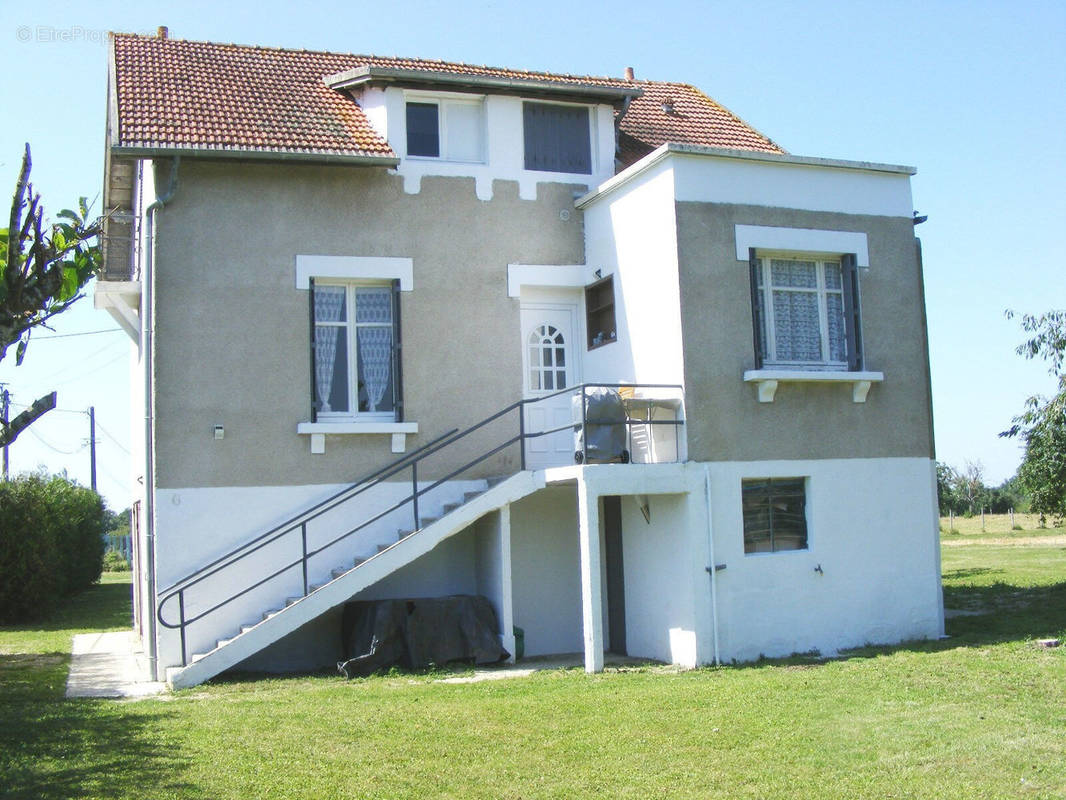 Photo 1 - Maison à LUCAY-LE-MALE