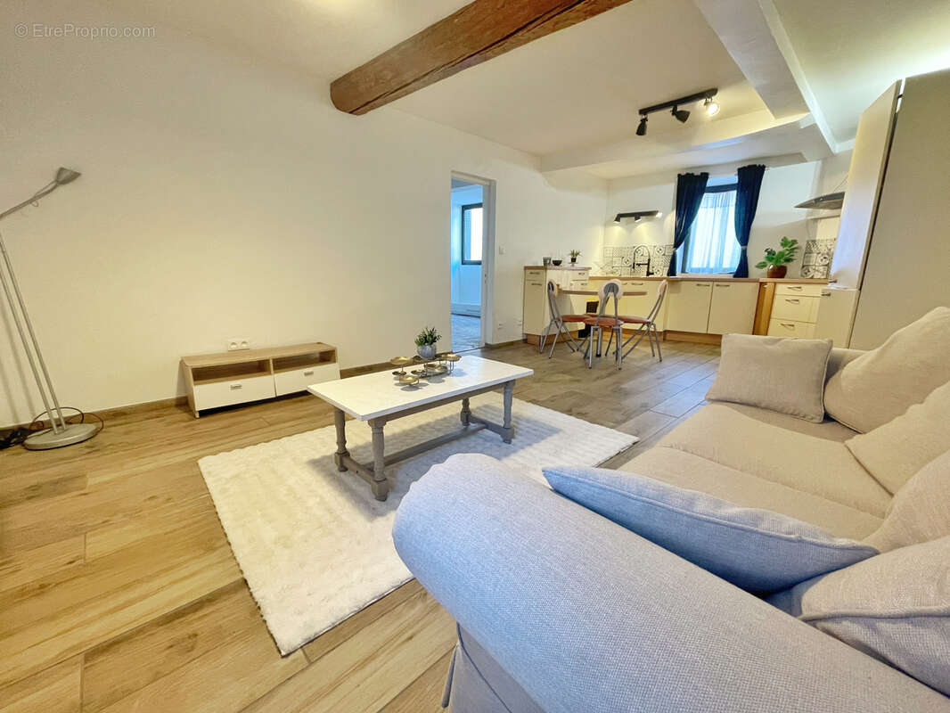 Appartement à TERNAY