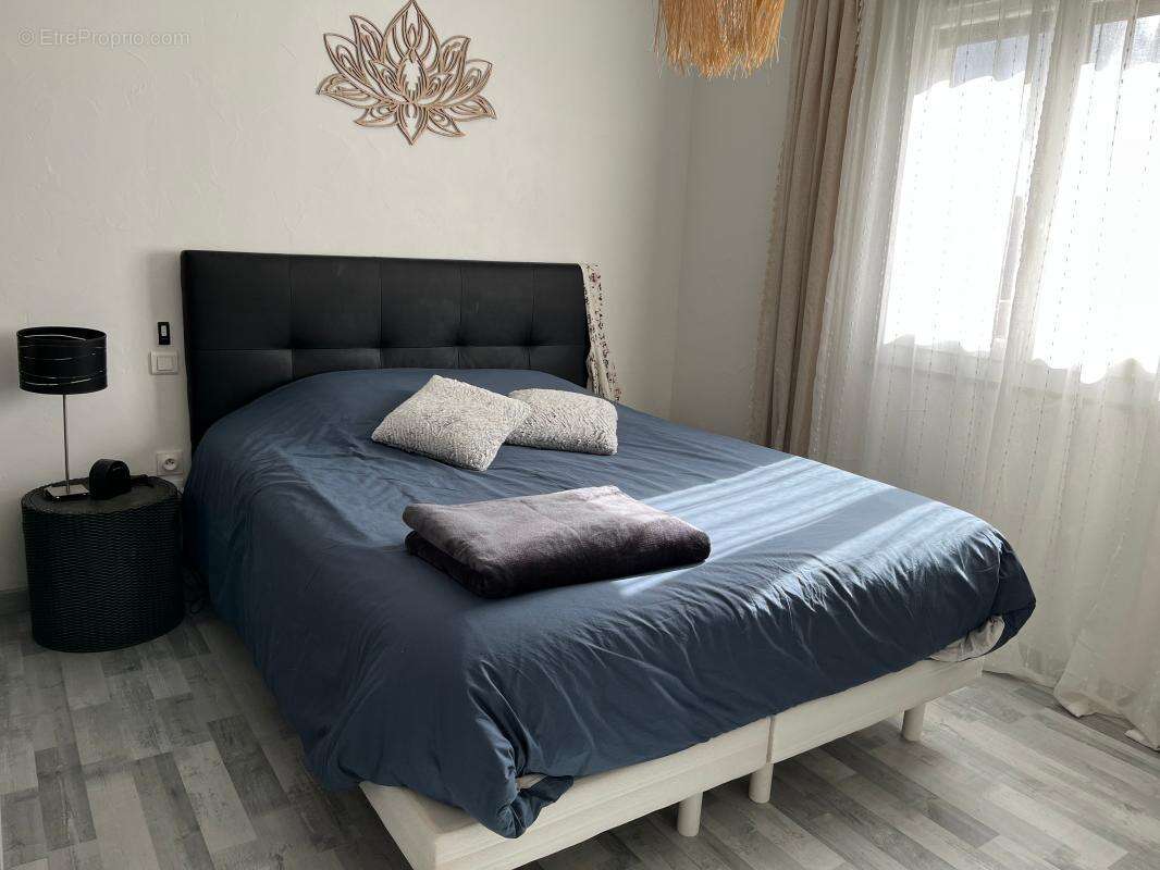 Maison à SERVIAN
