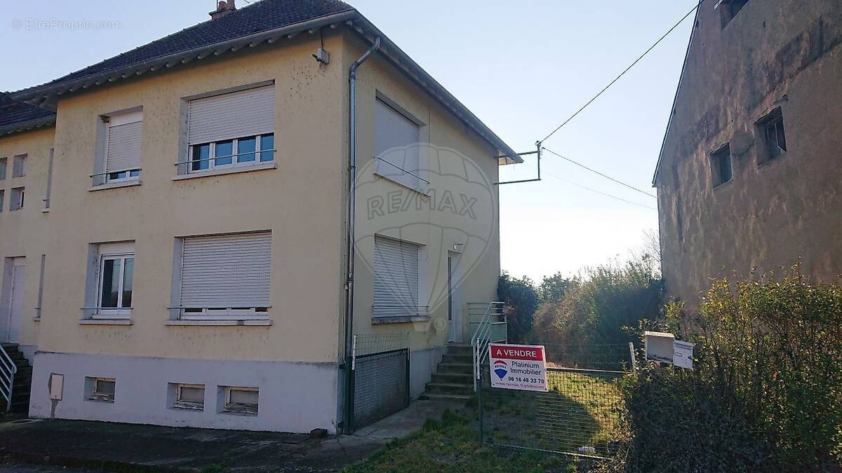 Maison à ISSY-L&#039;EVEQUE
